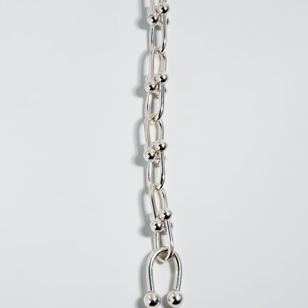Large Horseshoe Link Bracelet