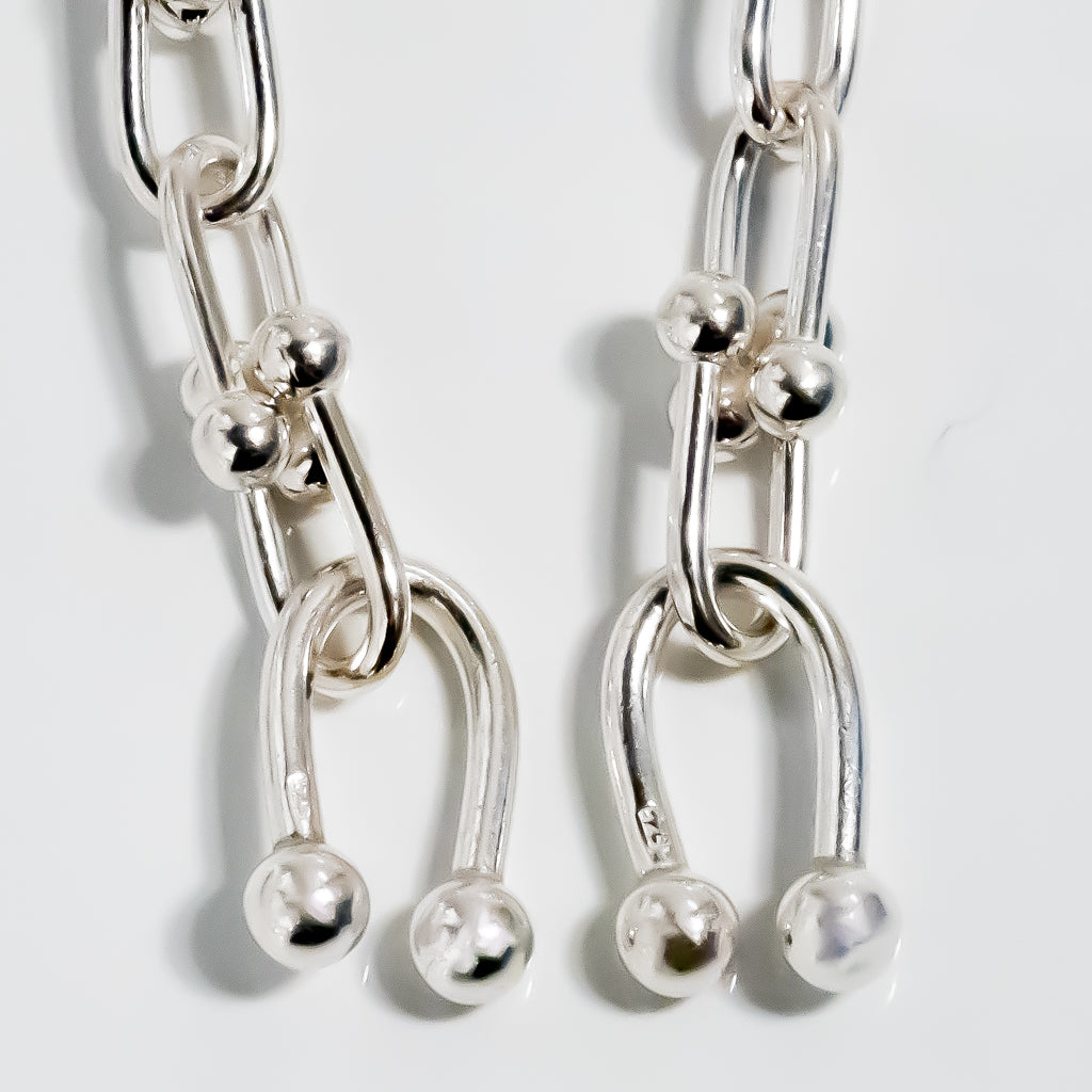 Large Horseshoe Link Bracelet