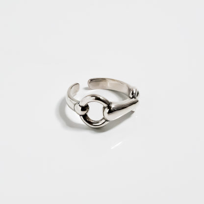 Horsebit Ring