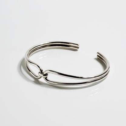 Cross Knot Bangle