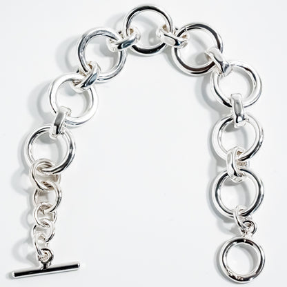 Large Round Shaped Chain Bracelet